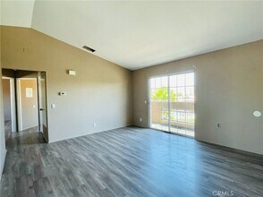79400 Ave 42, Unit 2 in Bermuda Dunes, CA - Foto de edificio - Building Photo