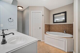 2907 107th St in Lubbock, TX - Building Photo - Building Photo