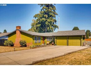 3107 NW Lakeridge Dr in Vancouver, WA - Building Photo - Building Photo