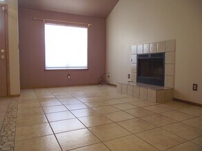 4605 Loma De Plata Dr in El Paso, TX - Building Photo - Building Photo