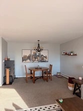 1301 S Finley Rd, Unit 403 in Lombard, IL - Foto de edificio - Building Photo