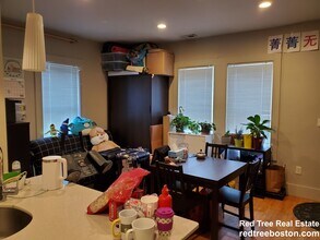 21 Greylock Rd, Unit 21 in Boston, MA - Building Photo - Building Photo