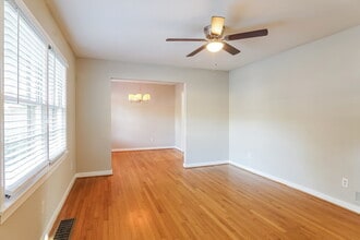 216 Westwood Dr in Birmingham, AL - Building Photo - Building Photo