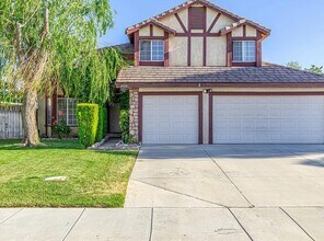 4048 Belleshire Way in Palmdale, CA - Building Photo - Building Photo