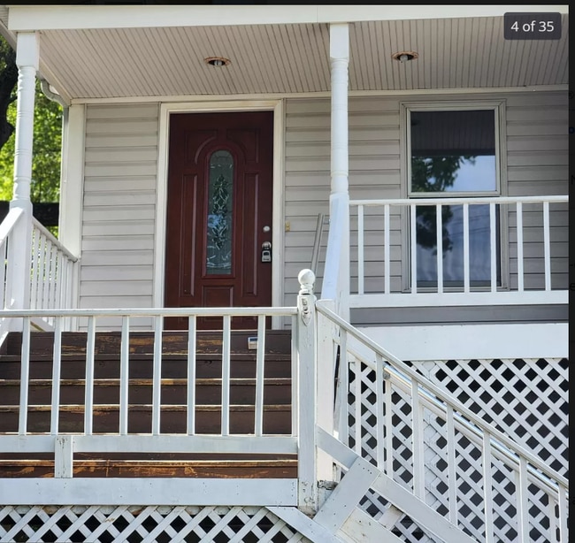 13103 11th St-Unit -top floor in Bowie, MD - Building Photo - Building Photo