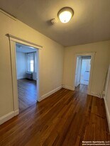 135 Washington St, Unit 43 in Boston, MA - Building Photo