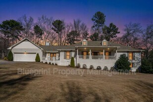5012 Wendover Dr in Birmingham, AL - Building Photo