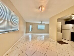 139 Tuscany Ln in Delray Beach, FL - Foto de edificio - Building Photo