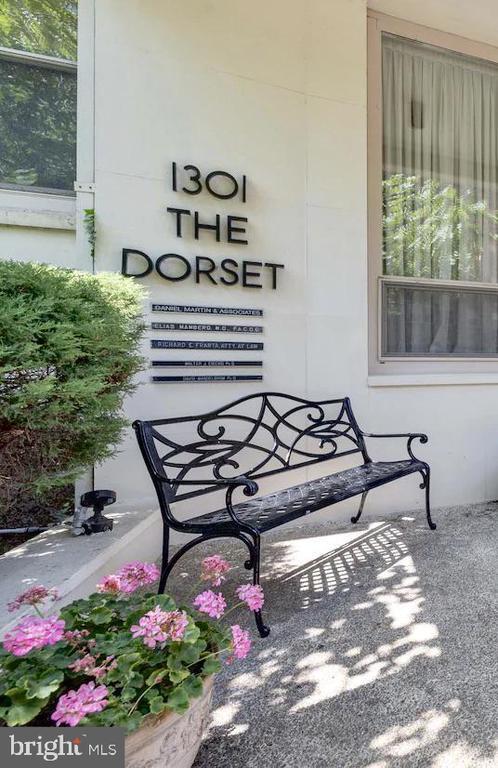 property at 1301 N Harrison St