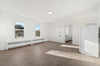 19 Vale St in Providence, RI - Foto de edificio - Building Photo