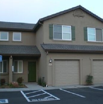 Hillside Terrace III in Cameron Park, CA - Building Photo