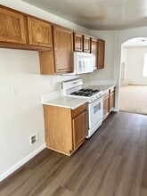 12109 Flat Iron Ct in Bakersfield, CA - Building Photo - Building Photo