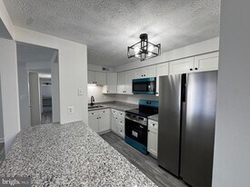 3501 Wedgewood Ct in Pasadena, MD - Building Photo