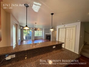 6741 24th Ave NW in Seattle, WA - Building Photo - Building Photo