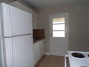 708 40th St in Fairfield, AL - Building Photo - Building Photo