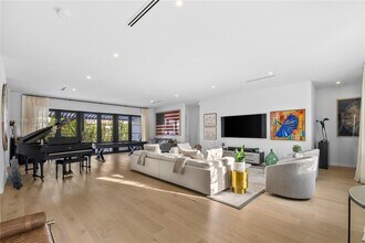 2015 Country Club Prado in Coral Gables, FL - Building Photo - Building Photo