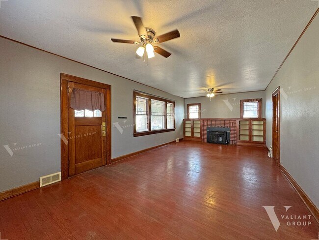 816 E Delmar St in Springfield, MO - Building Photo - Building Photo