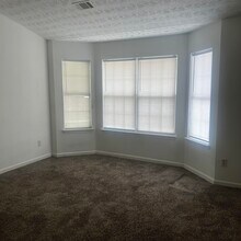 5049 Chupp Way Cir in Stonecrest, GA - Building Photo - Building Photo