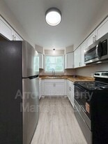 704 N 26th St in Lincoln, NE - Building Photo