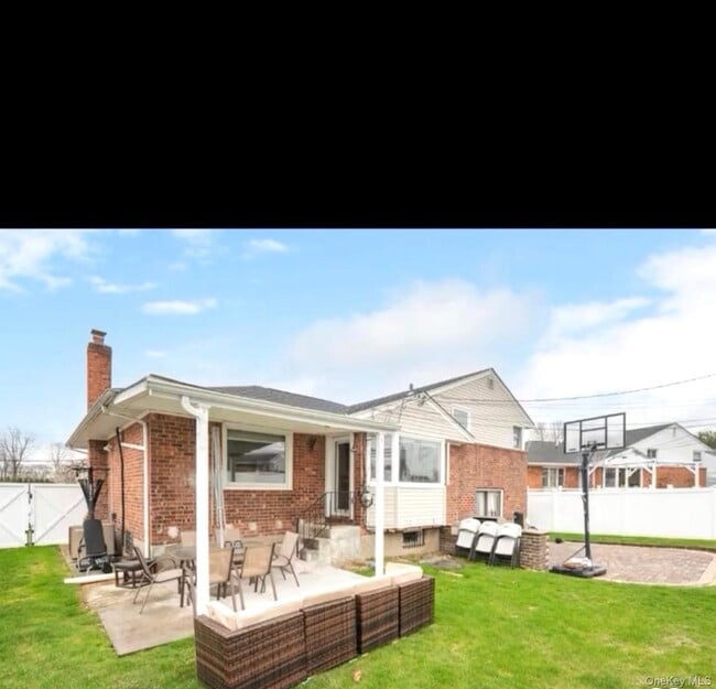 property at 310 Southwood Cir