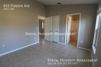 869 Ponder Ave in Sarasota, FL - Building Photo - Building Photo