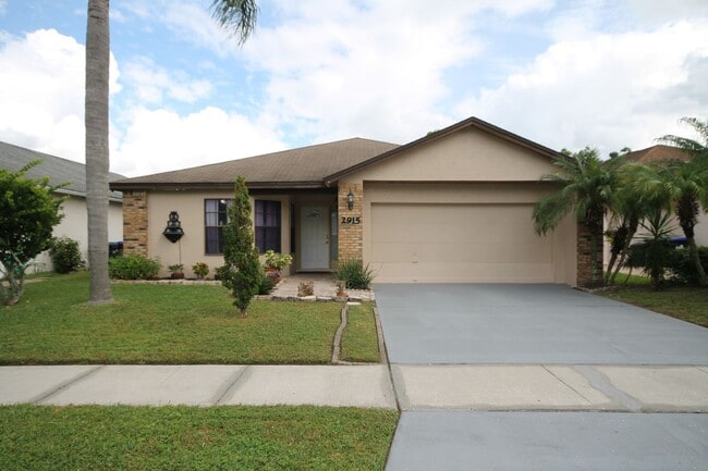 property at 2915 Woolridge Dr