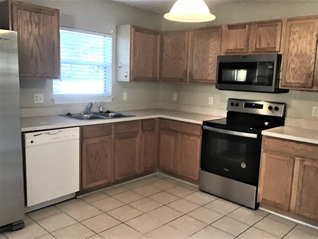 29 Hidden Lakes Ln in Bluffton, SC - Building Photo - Building Photo