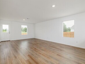 1421 Soapstone Pass in Kyle, TX - Building Photo - Building Photo
