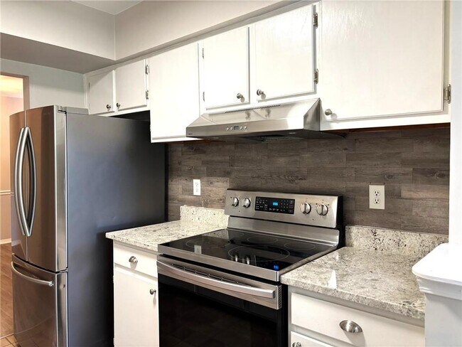 1319 Old Hammond Chase in Atlanta, GA - Building Photo - Building Photo