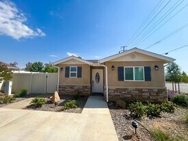 12913 4th St in Yucaipa, CA - Building Photo