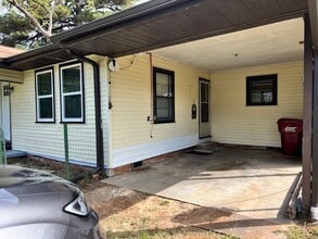 301 W Main St in Ore City, TX - Building Photo - Building Photo