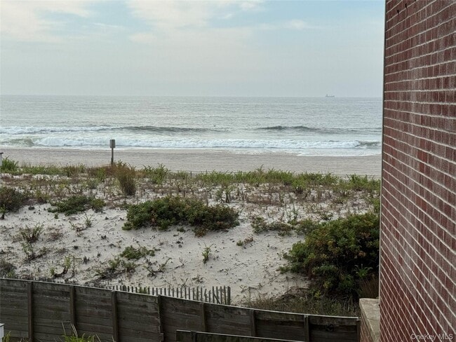 750 Shore Rd in Long Beach, NY - Building Photo - Building Photo