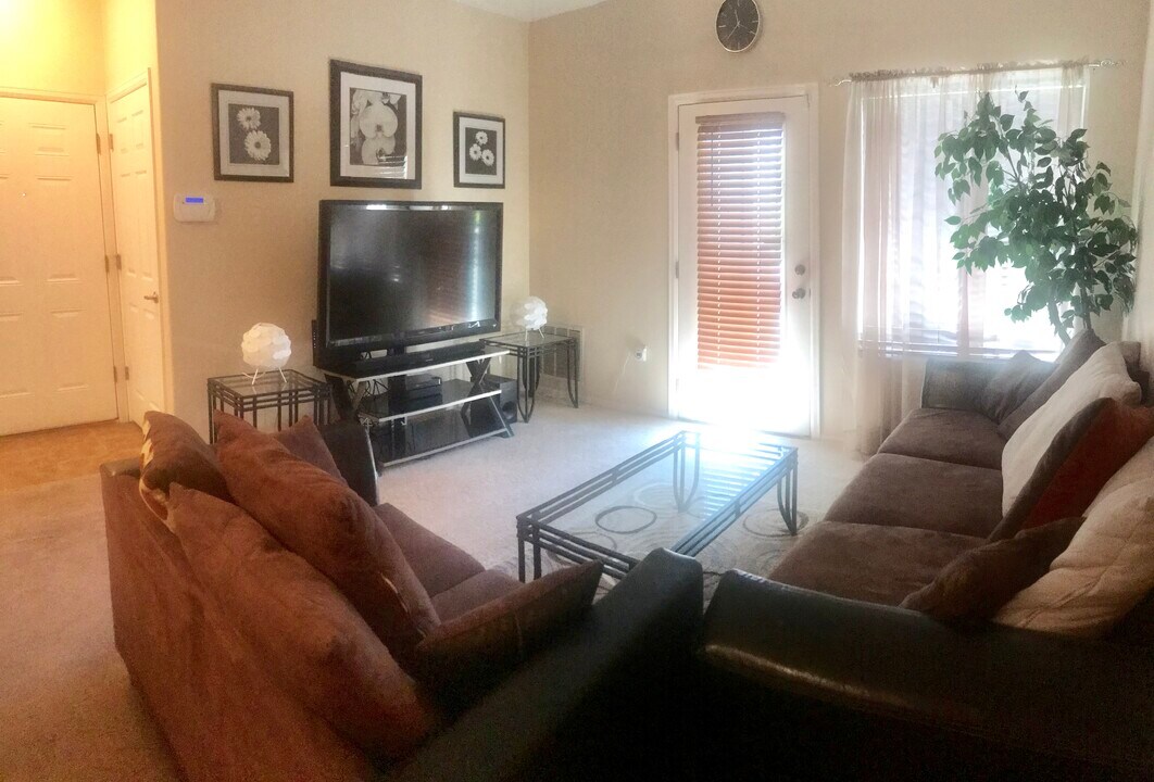 2682 S Cathay Way, Unit 106 in Aurora, CO - Building Photo