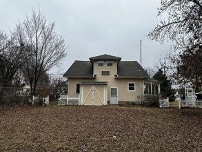 304 N Roney St in Carl Junction, MO - Building Photo - Building Photo