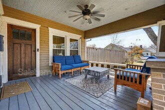 212 N Grand Ave in Waxahachie, TX - Building Photo - Building Photo