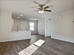 8129 Sunflower Wy in Fort Smith, AR - Building Photo - Building Photo