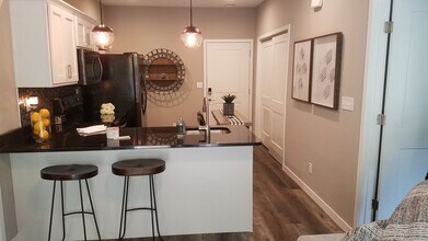 135 Residence Ln in Branson, MO - Building Photo - Building Photo