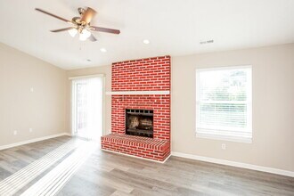 6233 Carrie Cir in Indianapolis, IN - Building Photo - Building Photo