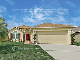 4730 Petal Pawpaw Ln in St. Cloud, FL - Building Photo