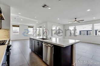 7150 Kirigin Way in Gilroy, CA - Building Photo - Building Photo