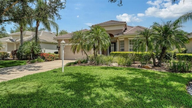 6909 Lennox Pl in University Park, FL - Foto de edificio - Building Photo