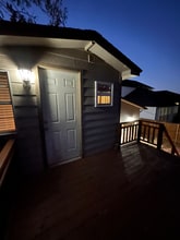 1388 Hartsdale Dr in Dallas, TX - Building Photo - Building Photo