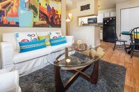 Building Photo - Beck Park Apartamentos in Los Angeles, California