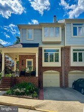 120 E Colonial Dr in Occoquan, VA - Building Photo - Building Photo