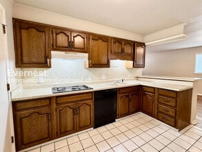 5764 E 24th St in Tulsa, OK - Building Photo - Building Photo