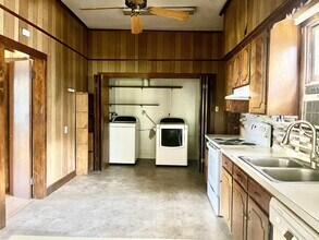 1955 Kentucky St in Baton Rouge, LA - Building Photo - Building Photo