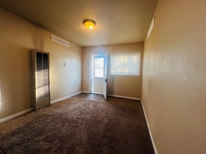 1209 E 6th St in Laurel, MT - Foto de edificio - Building Photo