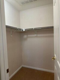 12 Buckingham Way photo'