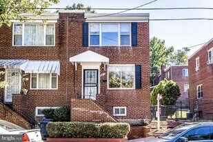 4007 Ames St NE, Unit 1 in Washington, DC - Building Photo