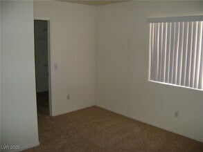 830 Padre Field Ct in North Las Vegas, NV - Building Photo - Building Photo